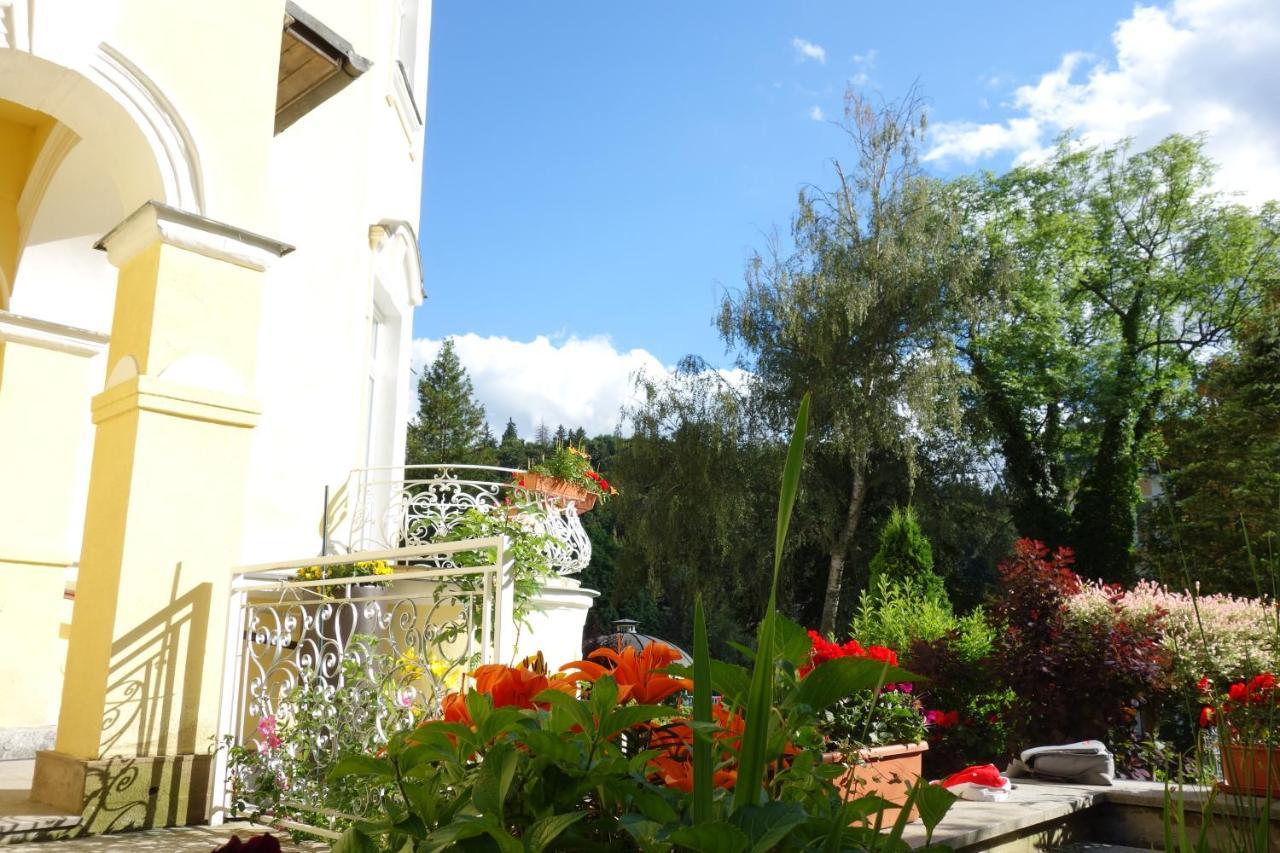 Villa Sonnenstrahl Mariánské Lázně Dış mekan fotoğraf