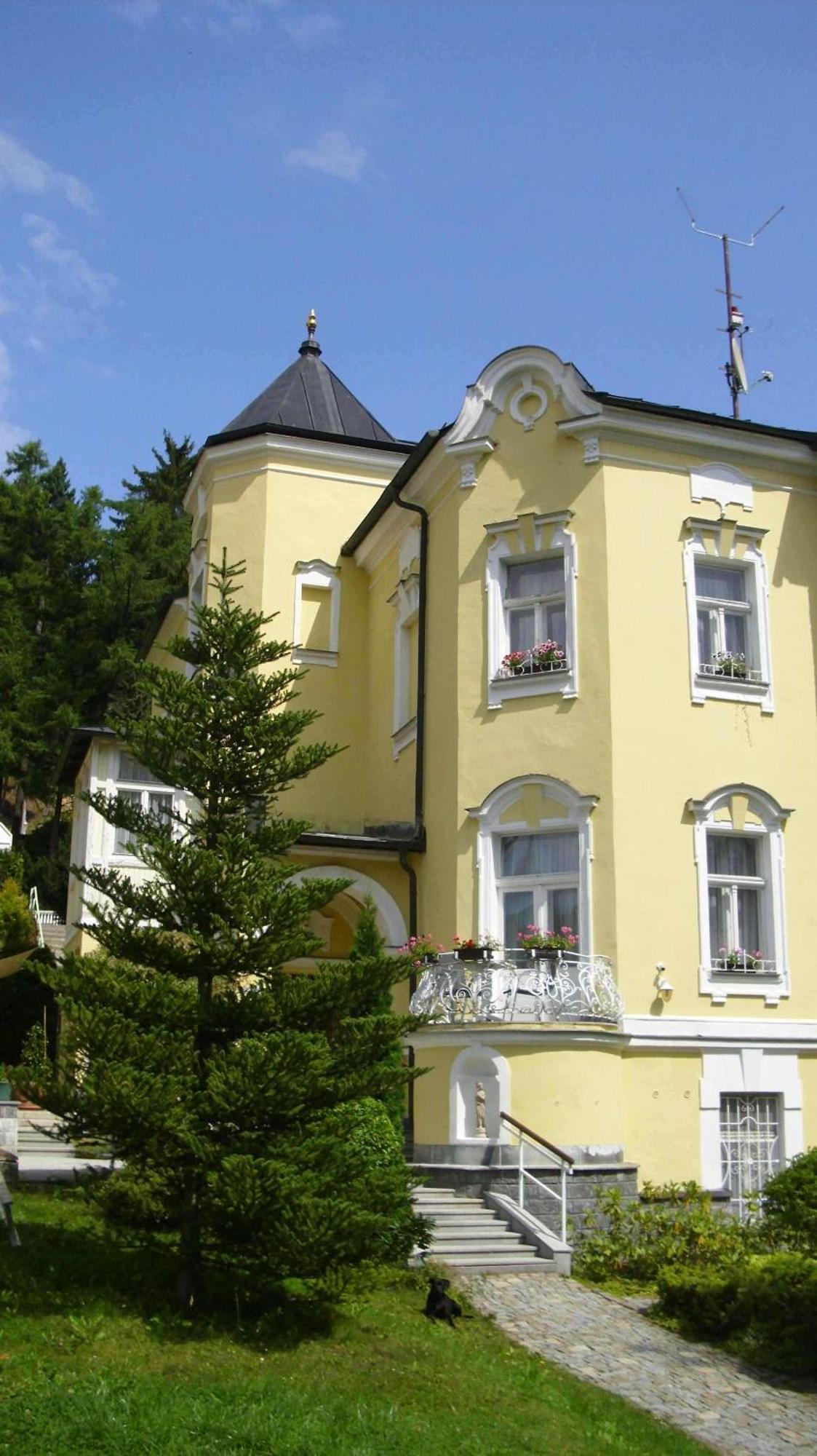 Villa Sonnenstrahl Mariánské Lázně Dış mekan fotoğraf